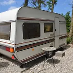 Cosy Farm Bnb - Caravans - Dogs Welcome - 5 Min From E47