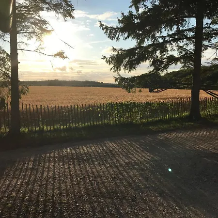 5 Min From E47 - Dogs Welcome - Cosy Farm Bed & Breakfast Tureby