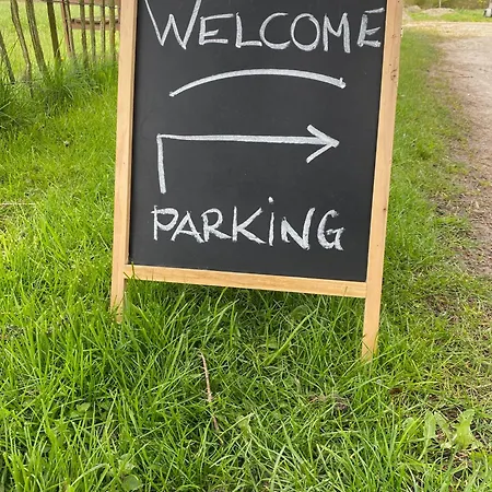 Simple living - Caravan - Cosy Farm BnB Bed & Breakfast Tureby